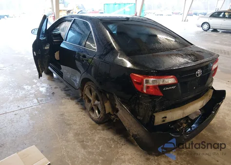 2012 Toyota Camry Se Limited Edition z USA, uszkodzony, nr VIN 4T1BF1FK9CU174437